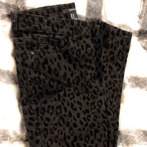Forever 21 black jeggings